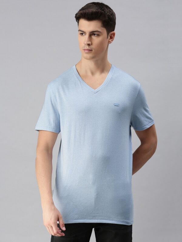 Levi 300LS V Neck Tee