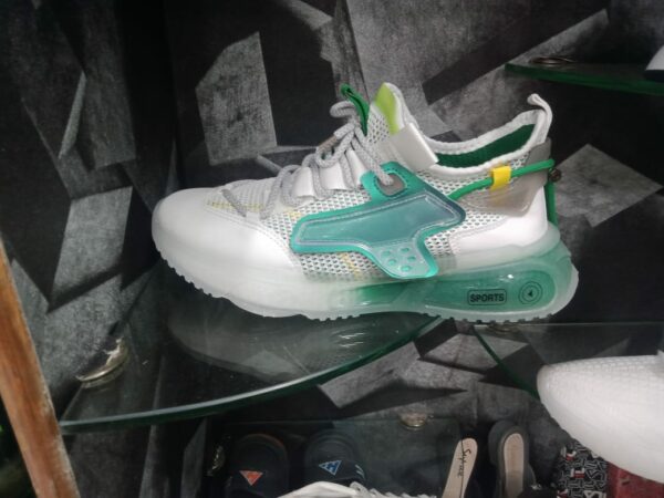 IF Trendy Street Shoes - Image 2