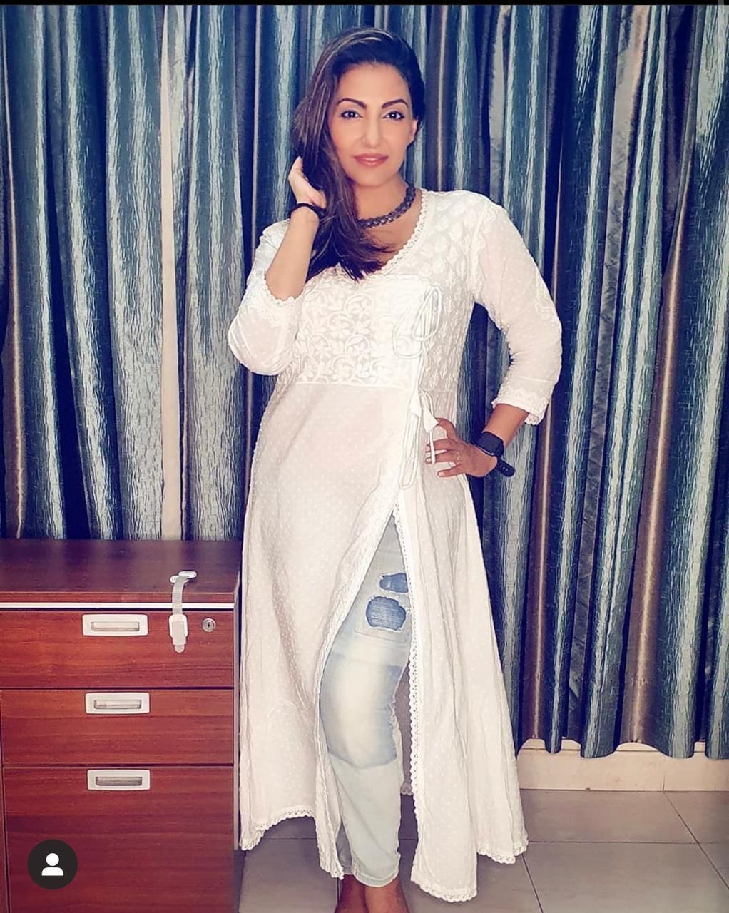 Angrakha Touch Designer Kurti Handwork Chikankari - Image 3