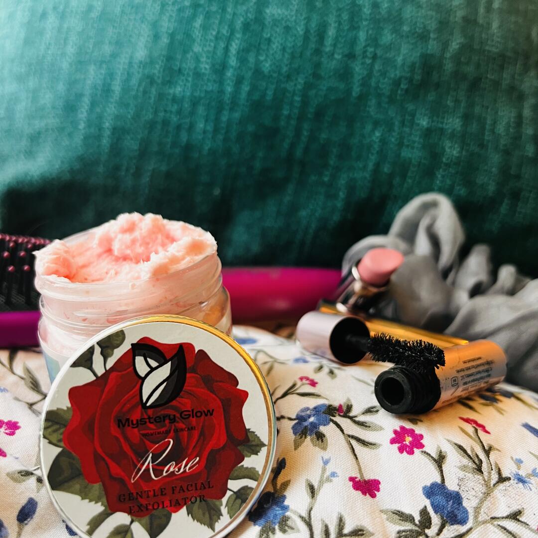 Rose Gentle Exfoliating Whipped Cream Face Wash